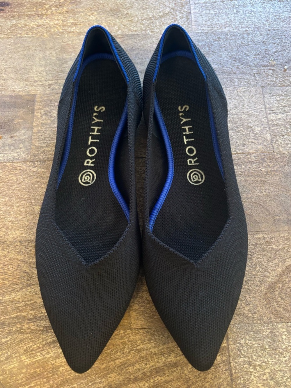 Rothy's Black Pointed Knit Flats with Blue Trim